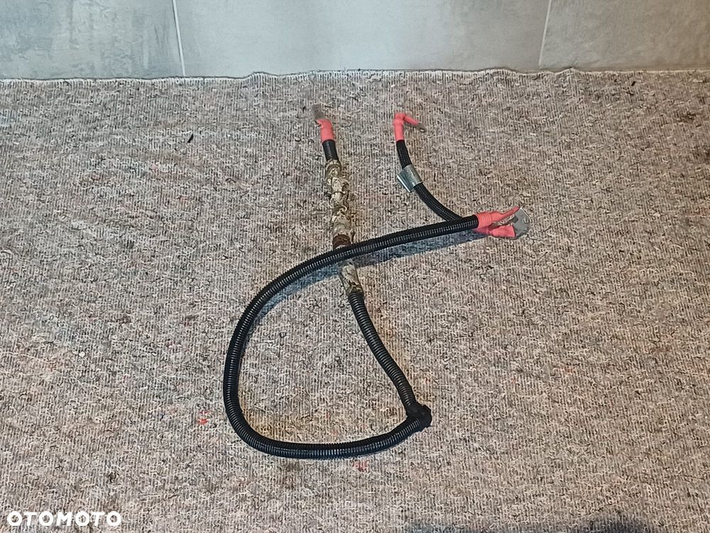 NR 32 Przewód kabel alternatora rozrusznika do BMW X5 E70 3.0 7807802 - 3