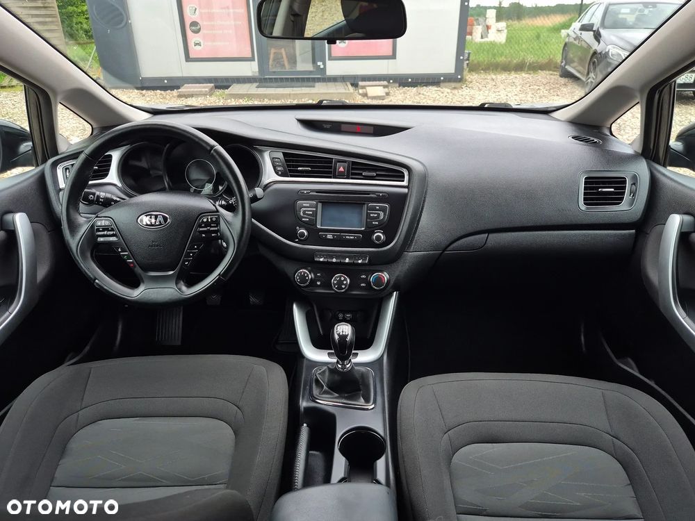 Kia Ceed 1.4 CVVT Edition 7 - 25