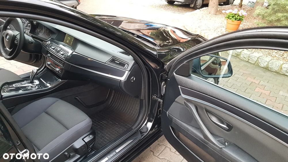 BMW Seria 5 520d Modern Line - 22