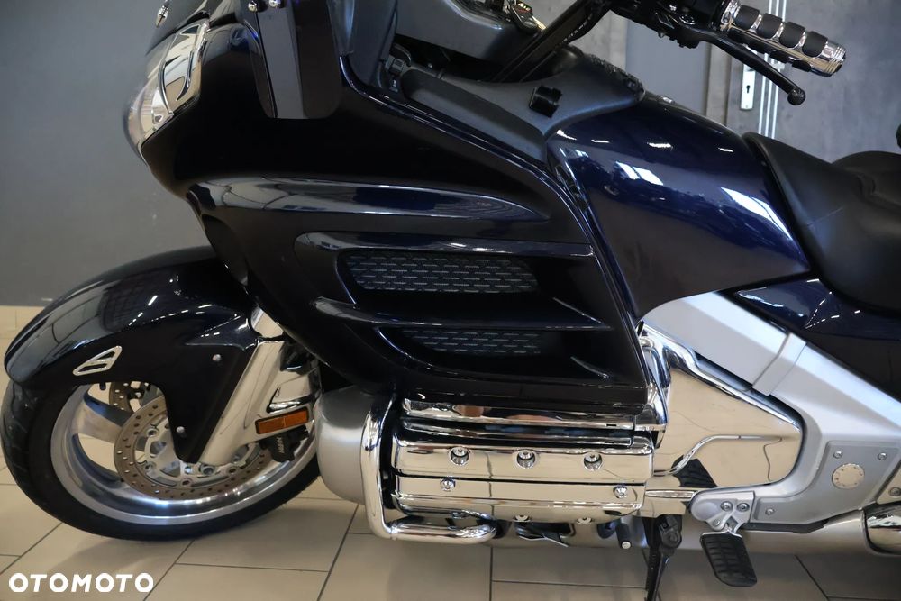 Honda GL - 37