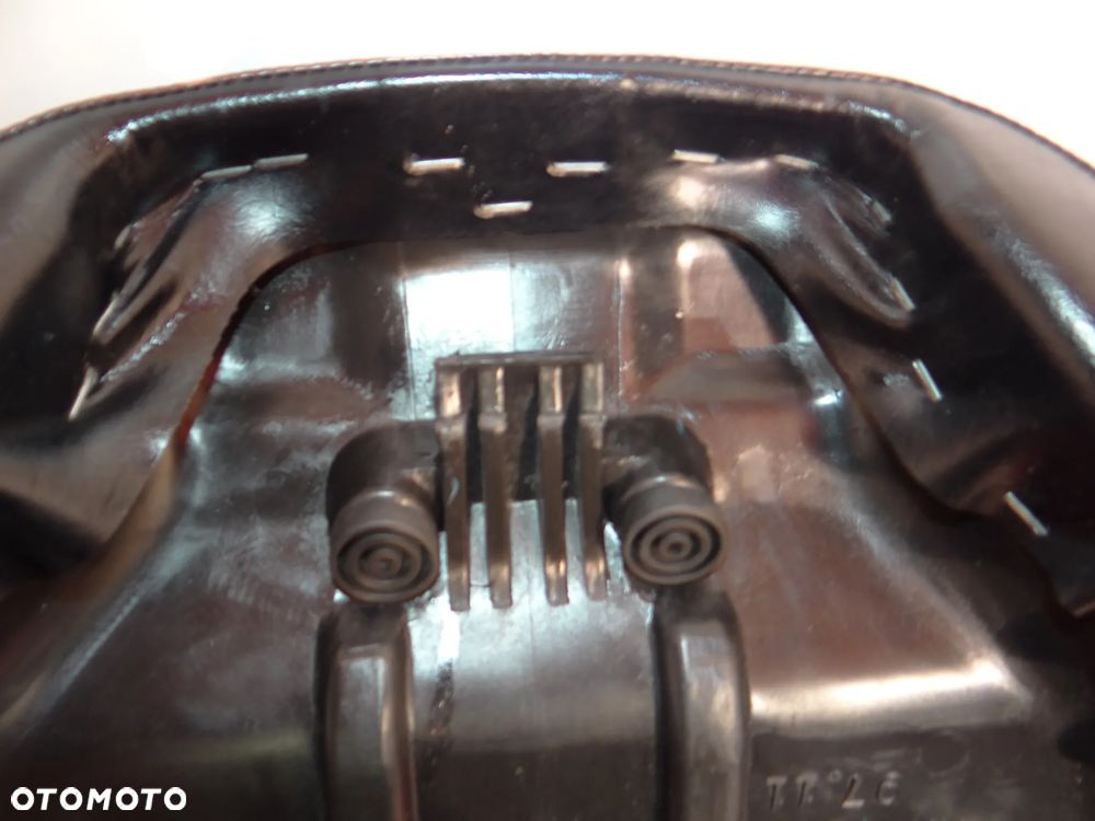 Y097 Yamaha XV1600, 1700 SIEDZENIE KANAPA KIEROWCY 4WM-00 97.11 - 13