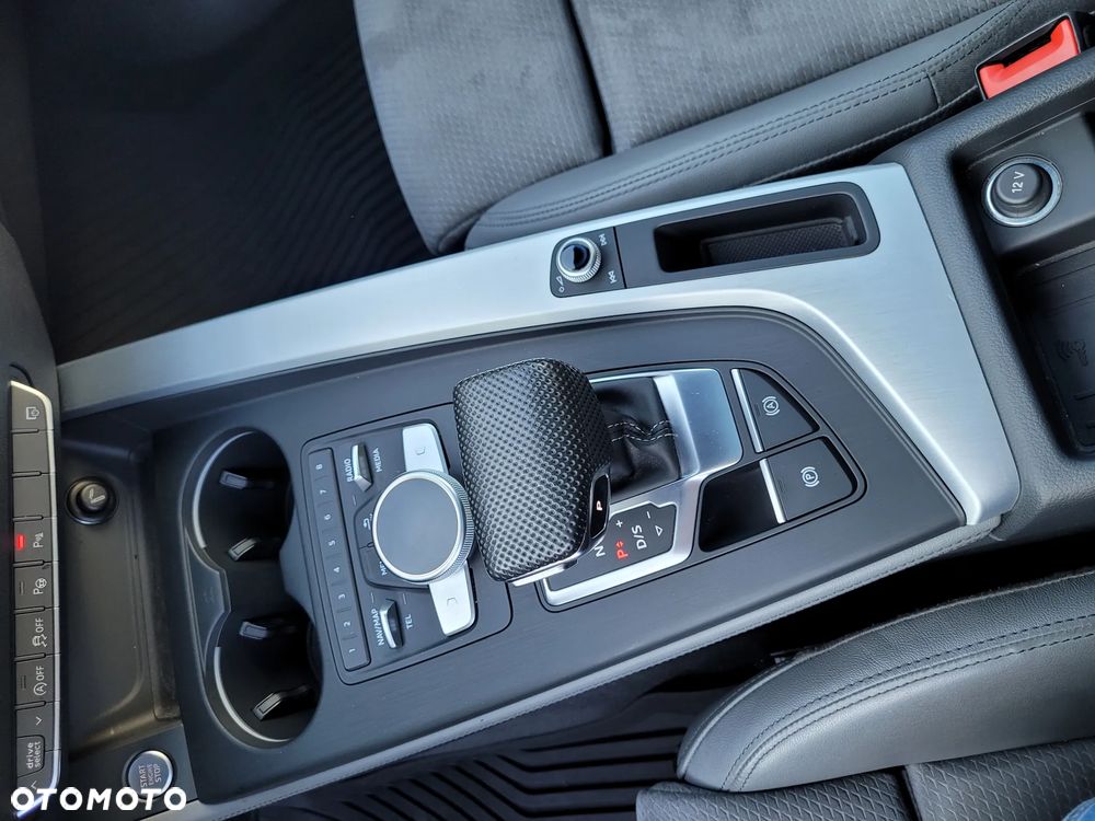 Audi A4 Limousine 45 TFSI Quattro Sport S tronic - 15