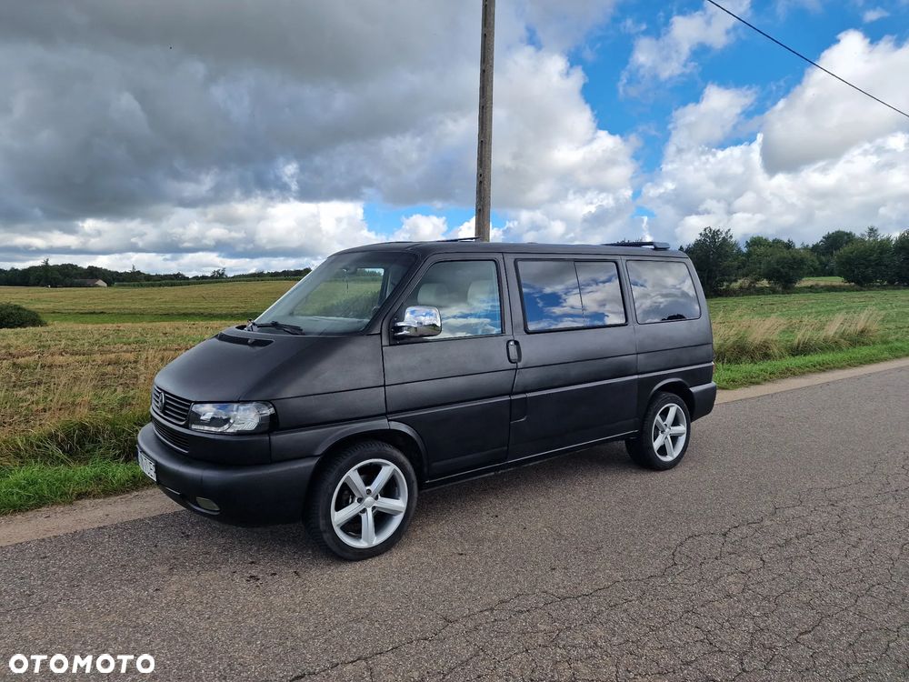 Volkswagen Caravelle GL - 14