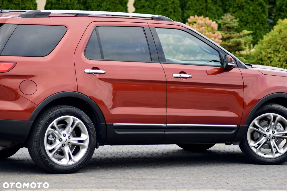 Ford Explorer EcoBoost Plug-in Hybrid PLATINUM - 23