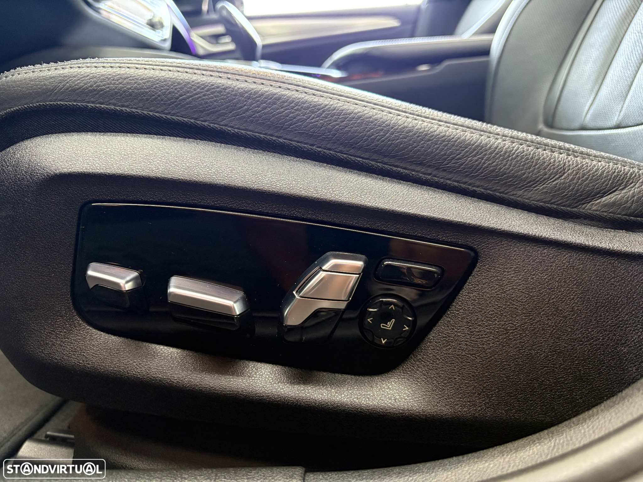BMW 530 e Pack Desportivo M - 36