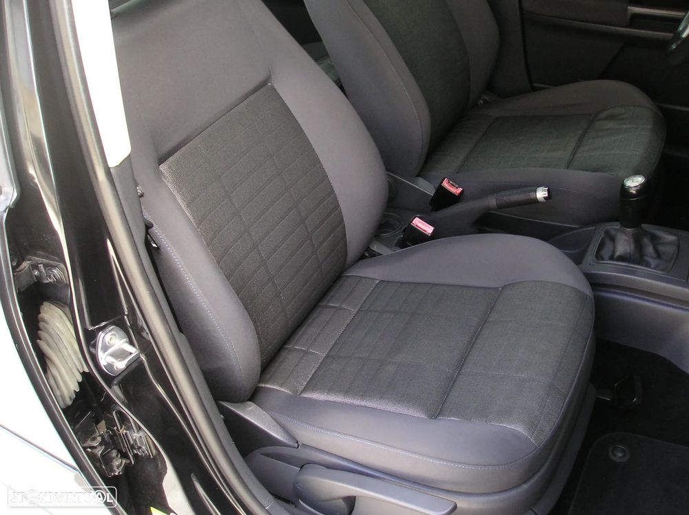 VW Polo 1.2 Live - 15