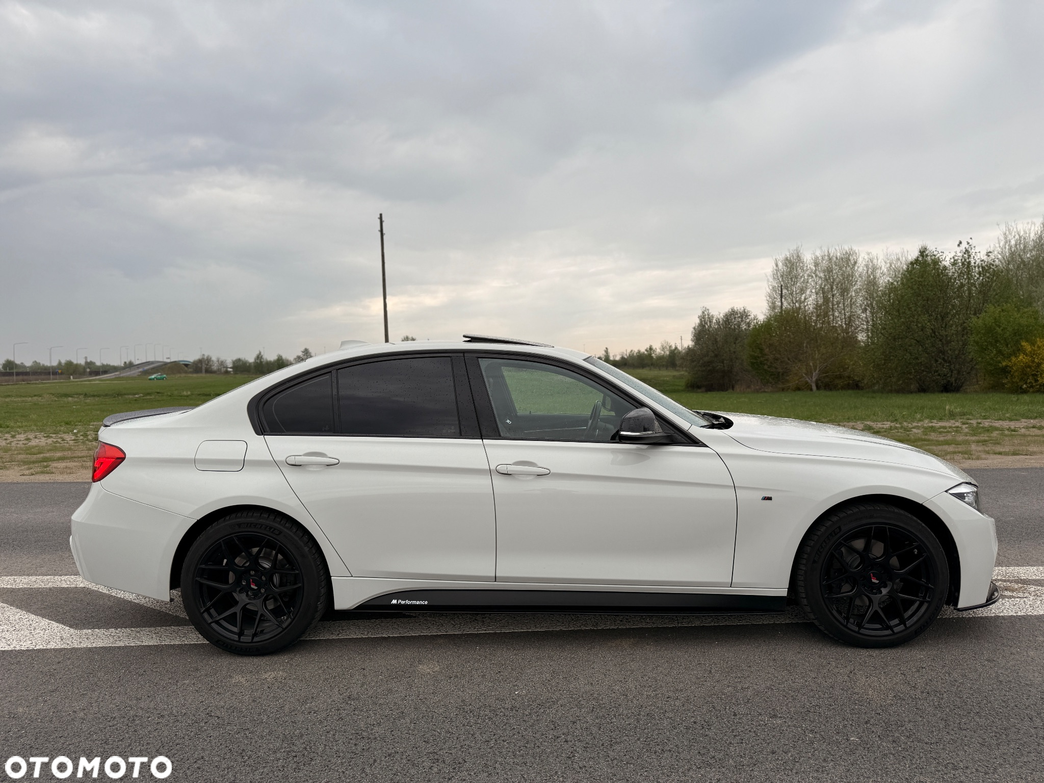 BMW Seria 3 330i xDrive M Sport Sport - 17