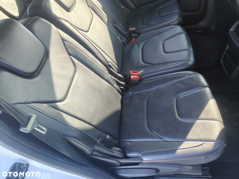 Ford S-Max 1.5 Eco Boost Start-Stopp Titanium - 19