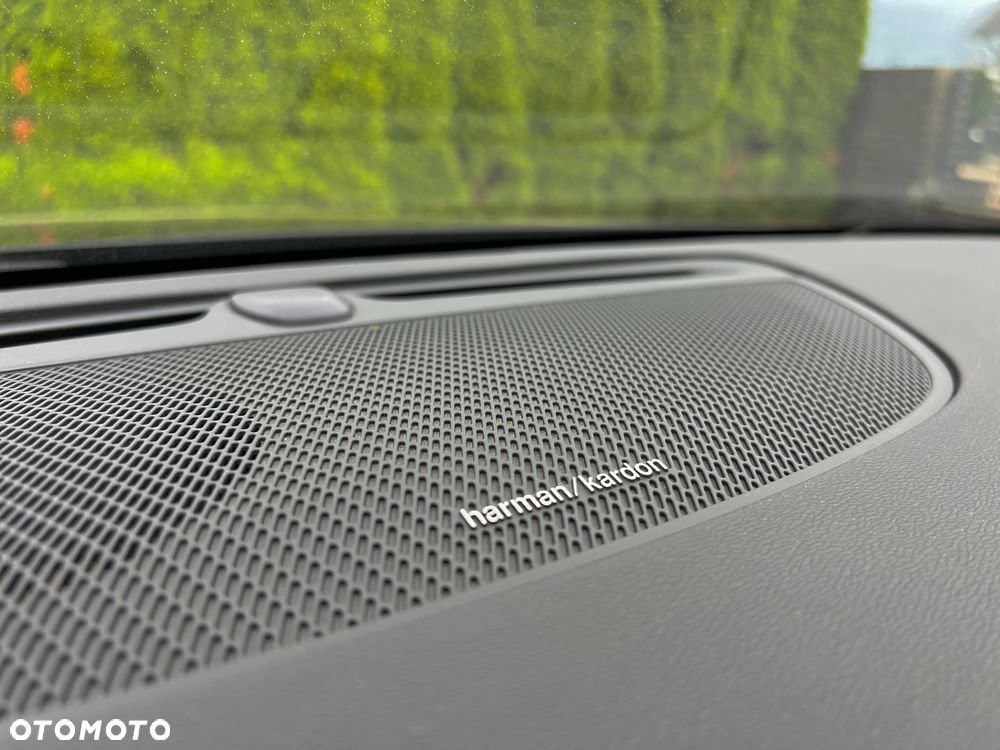 Volvo S60 B4 B R-Design - 13