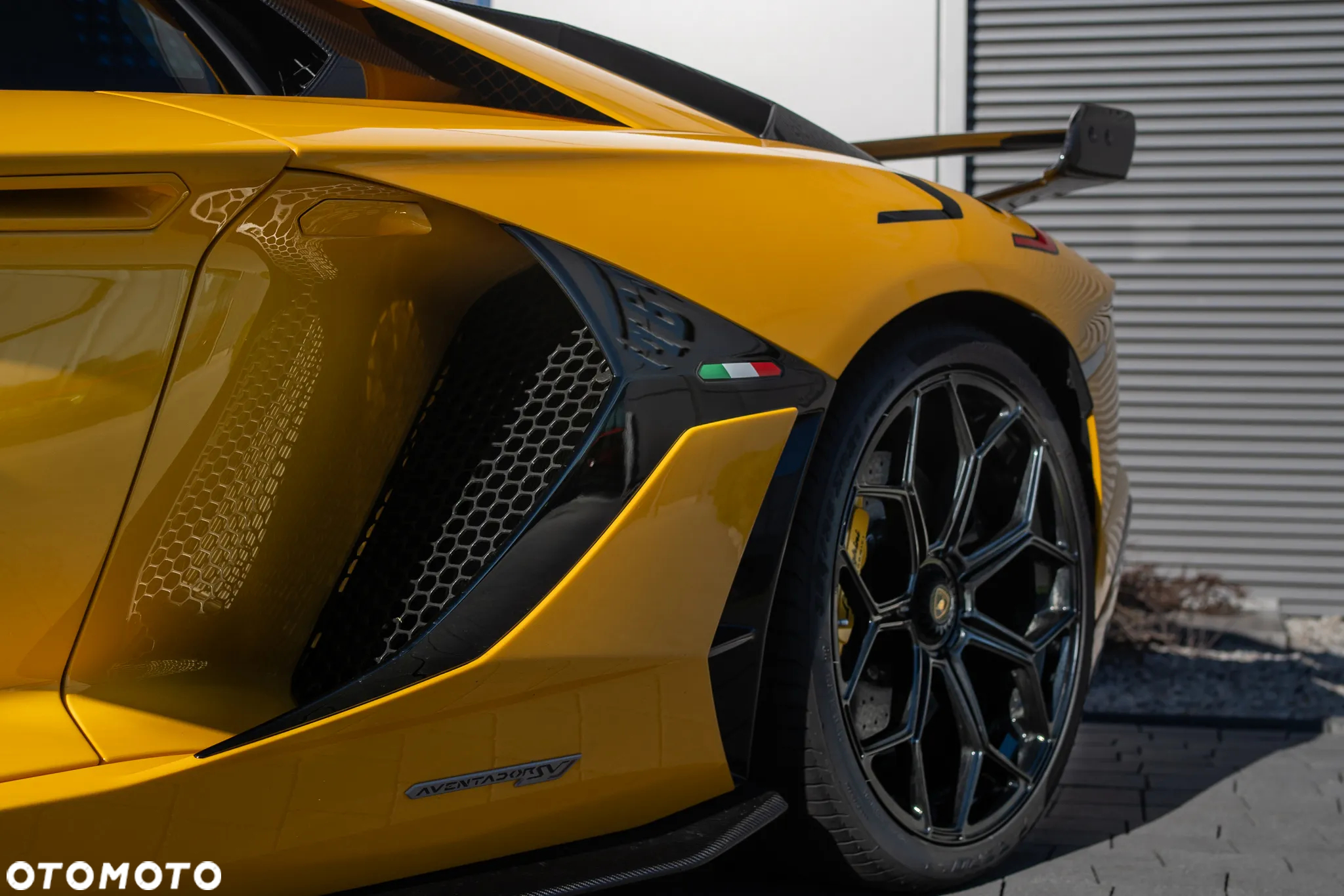 Lamborghini Aventador S - 11