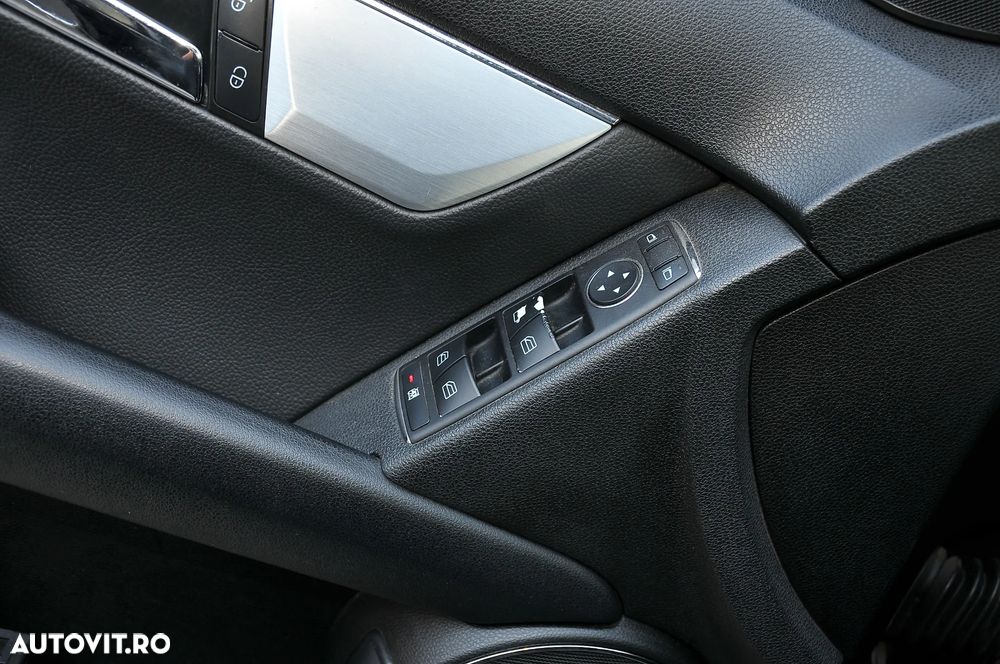 Mercedes-Benz C 220 CDI DPF (BlueEFFICIENCY) Avantgarde - 14