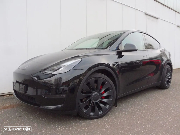 Tesla Model Y Performance Dual Motor AWD