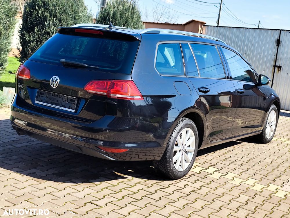 Volkswagen Golf 1.6 TDI BlueMotion Technology Lounge - 3