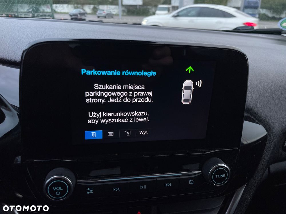 Ford Fiesta 1.1 Titanium - 25