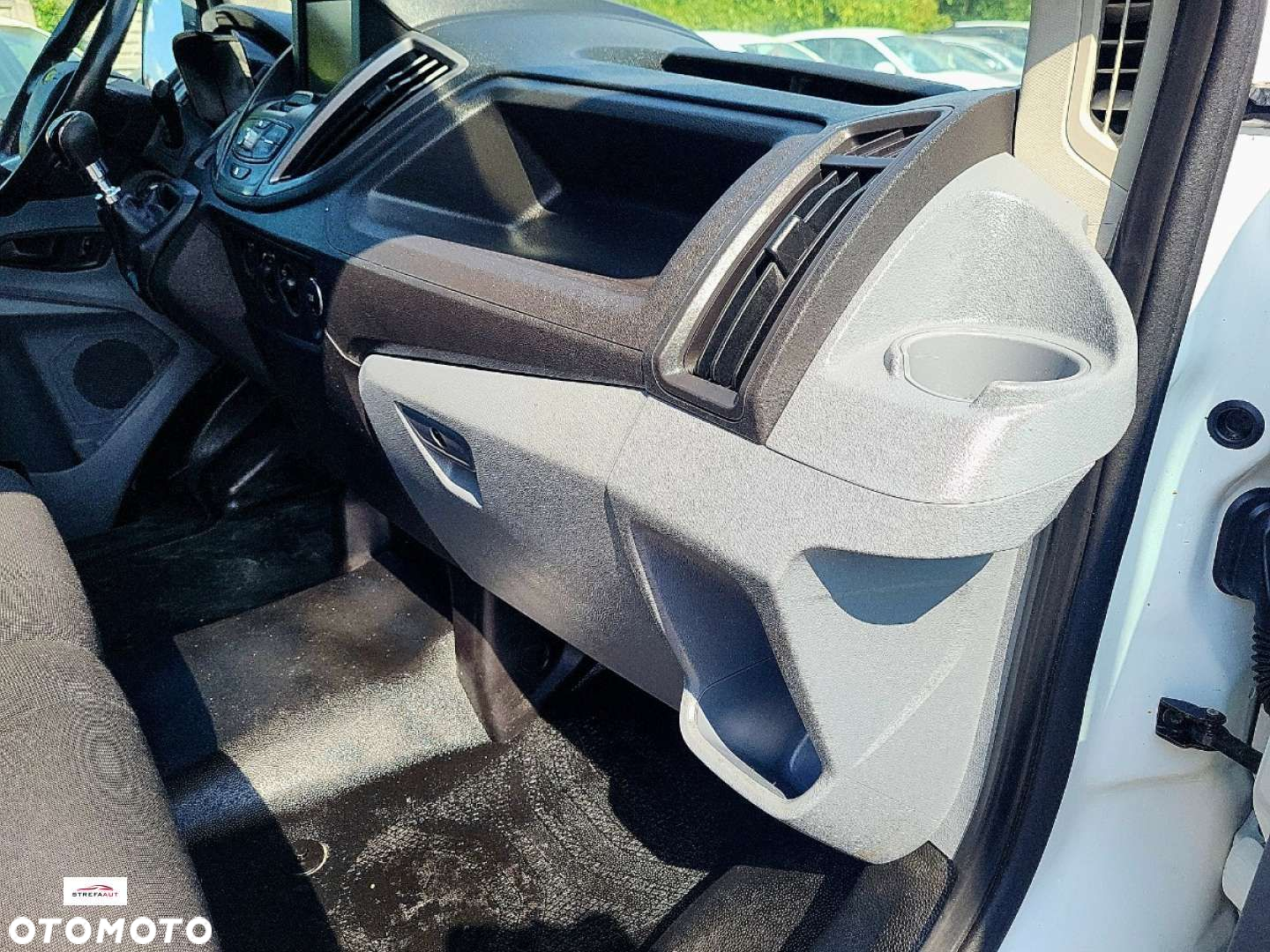 Ford Transit - 10