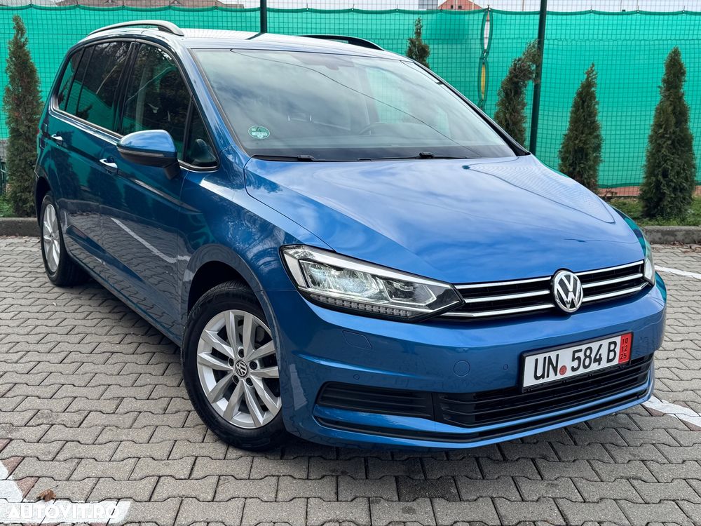 Volkswagen Touran 2.0 TDI SCR DSG Comfortline - 9