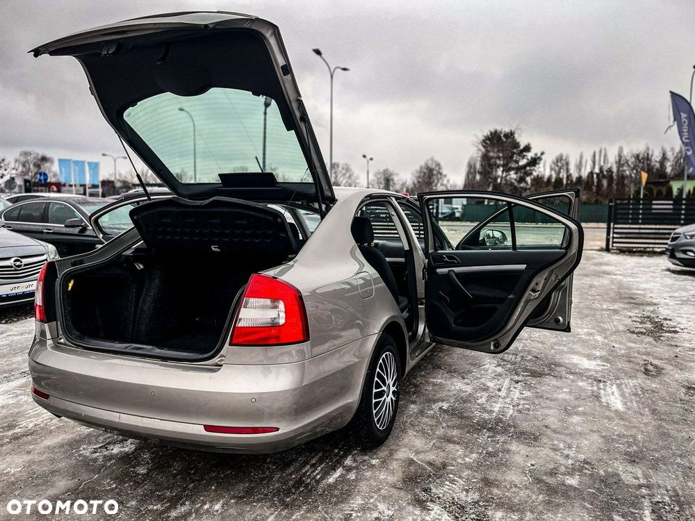 Skoda Octavia - 16