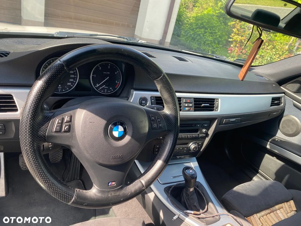 BMW Seria 3 320d xDrive - 7