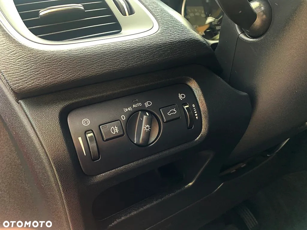 Volvo V40 - 23