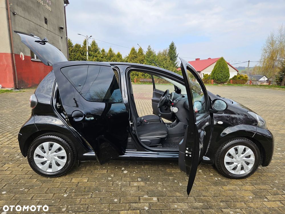 Toyota Auris 1.33 VVT-i Luna - 31