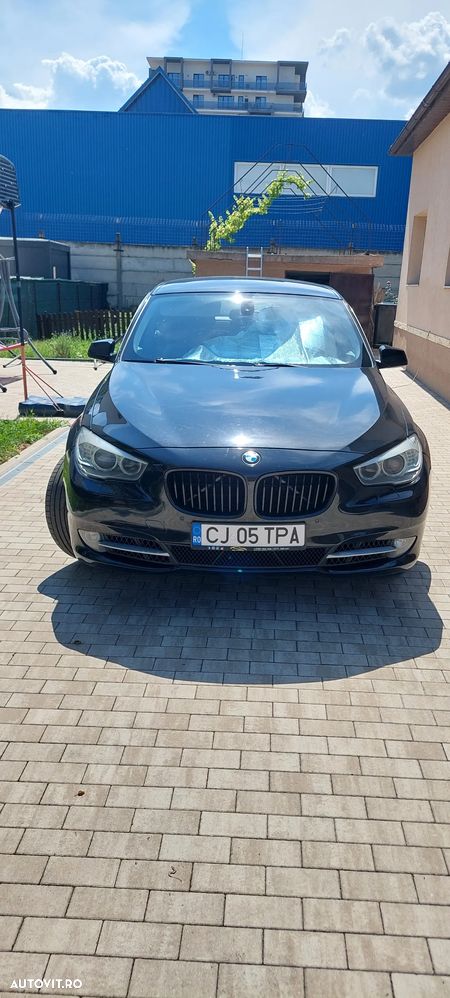 BMW Seria 5 530d xDrive - 2
