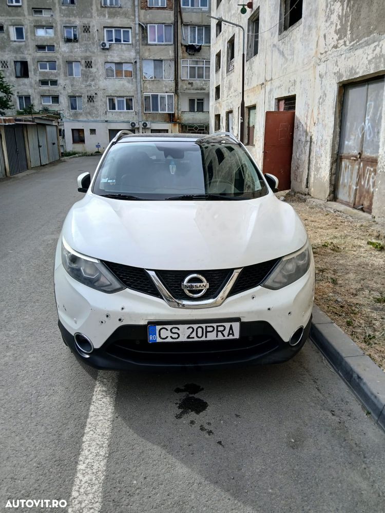 Nissan Qashqai 1.6 dCi DPF 4x4 Start/Stop 360 - 14