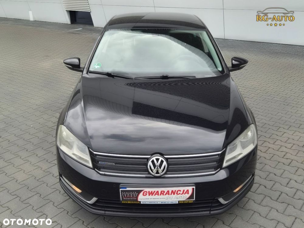 Volkswagen Passat - 35