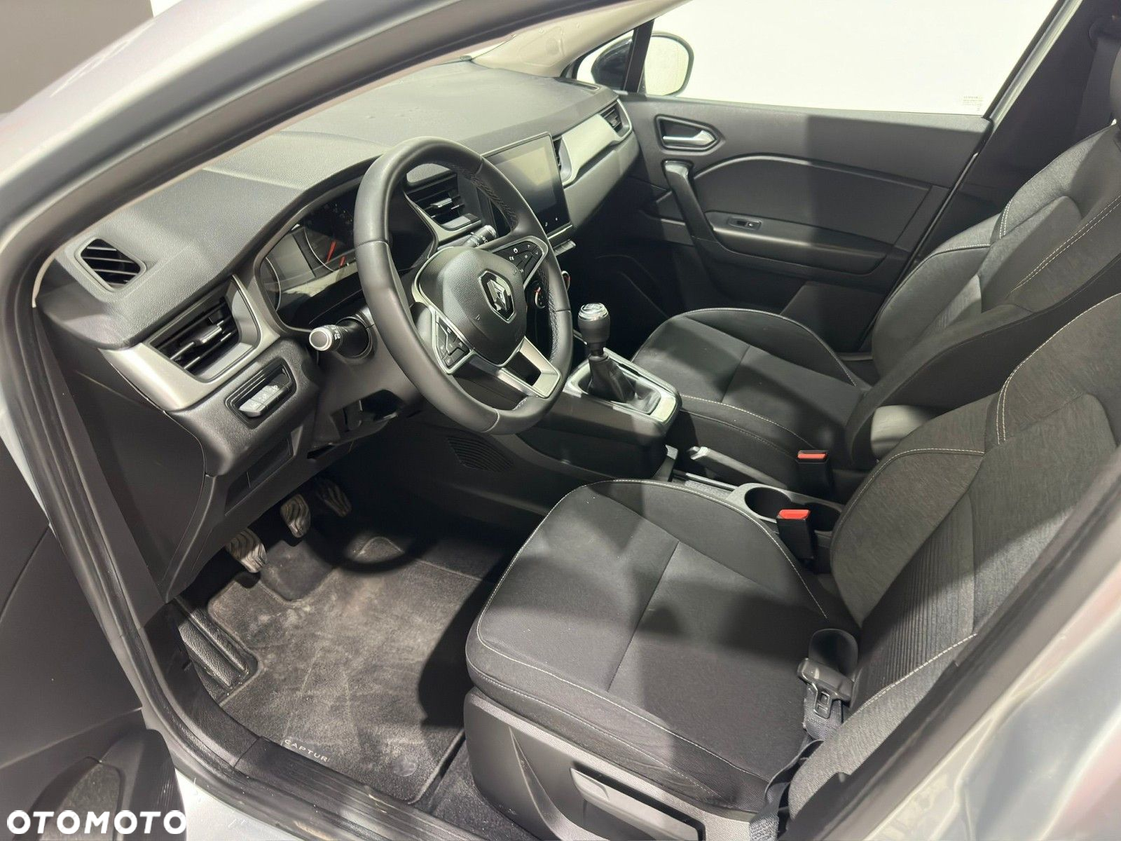 Renault Captur - 18
