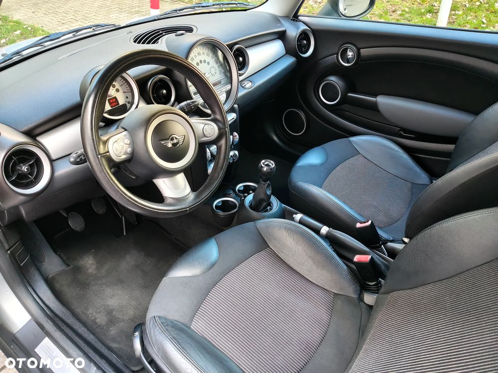 MINI Cooper - 9