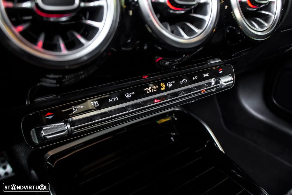 Mercedes-Benz CLA 35 AMG 4Matic - 25
