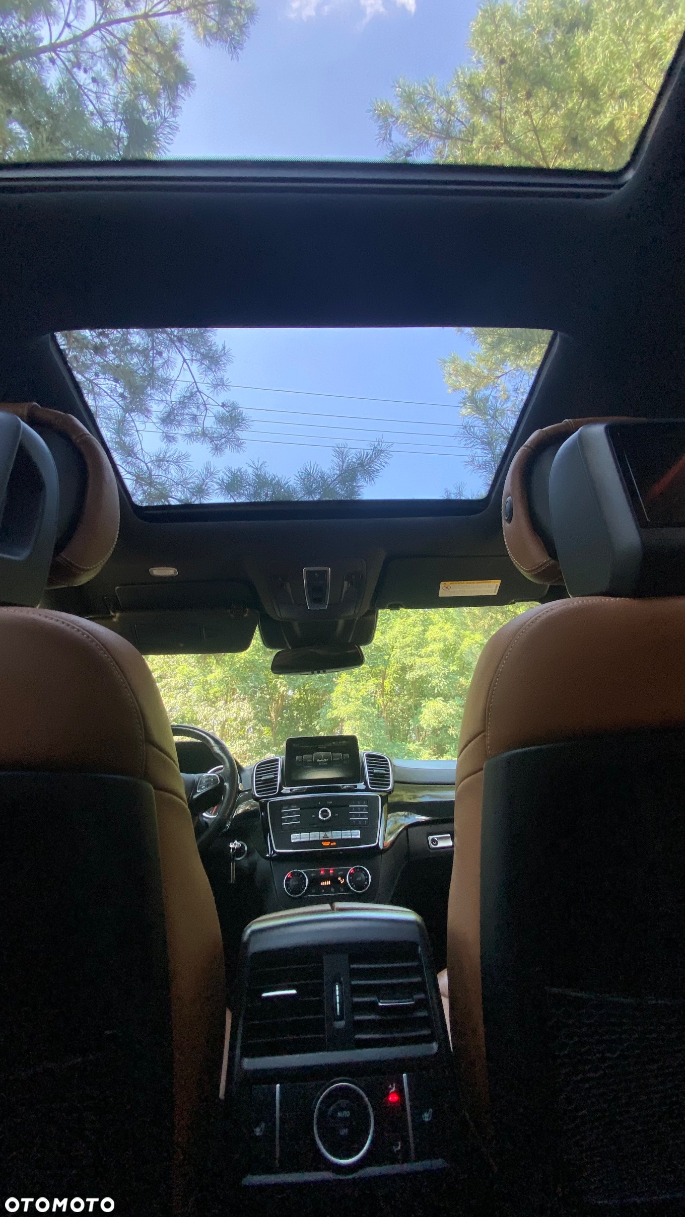 Mercedes-Benz GLS - 15