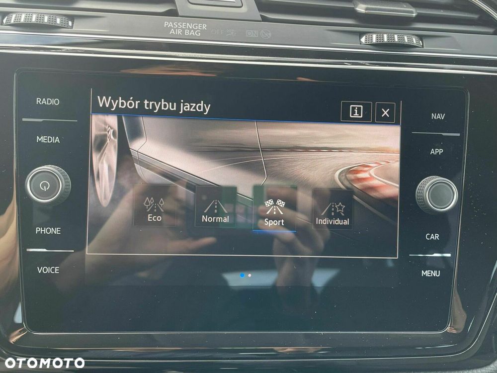 Volkswagen Touran 1.5 TSI EVO Highline DSG - 18