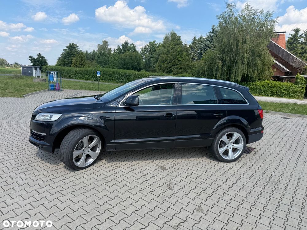 Audi Q7 - 3