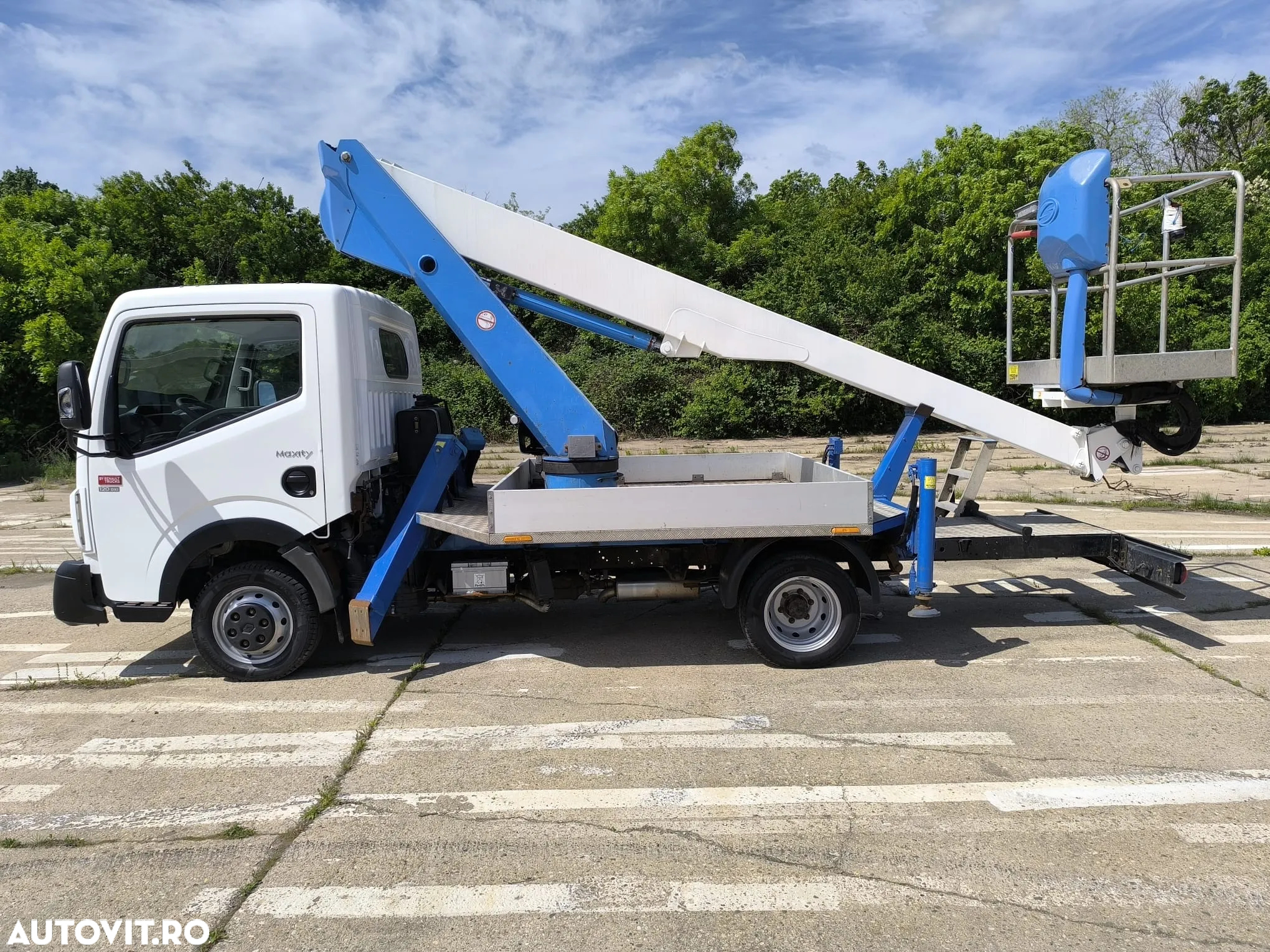 Renault MAXITY - 15