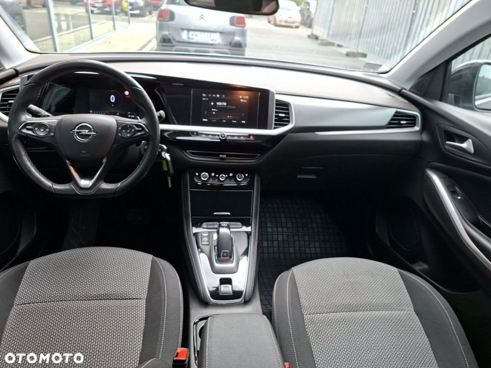 Opel Grandland 1.2 T Business Edition S&S - 8