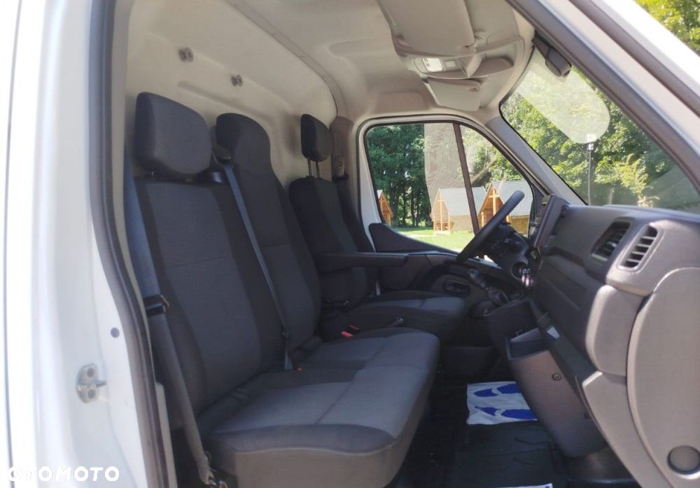Renault Master - 22