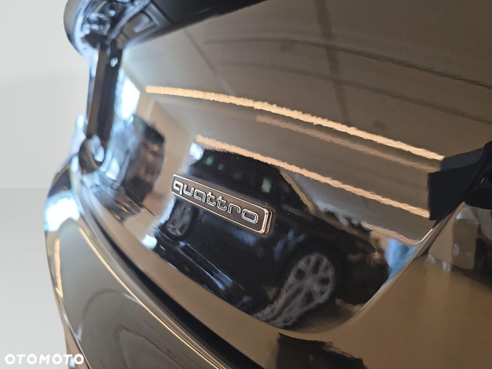Audi Q5 Sportback - 32