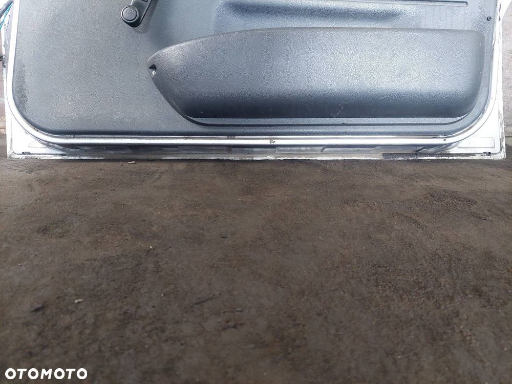 DRZWI KOMPLETNE PRAWY PRZÓD PEUGEOT PARTNER I BERLINGO I EYCC - 2