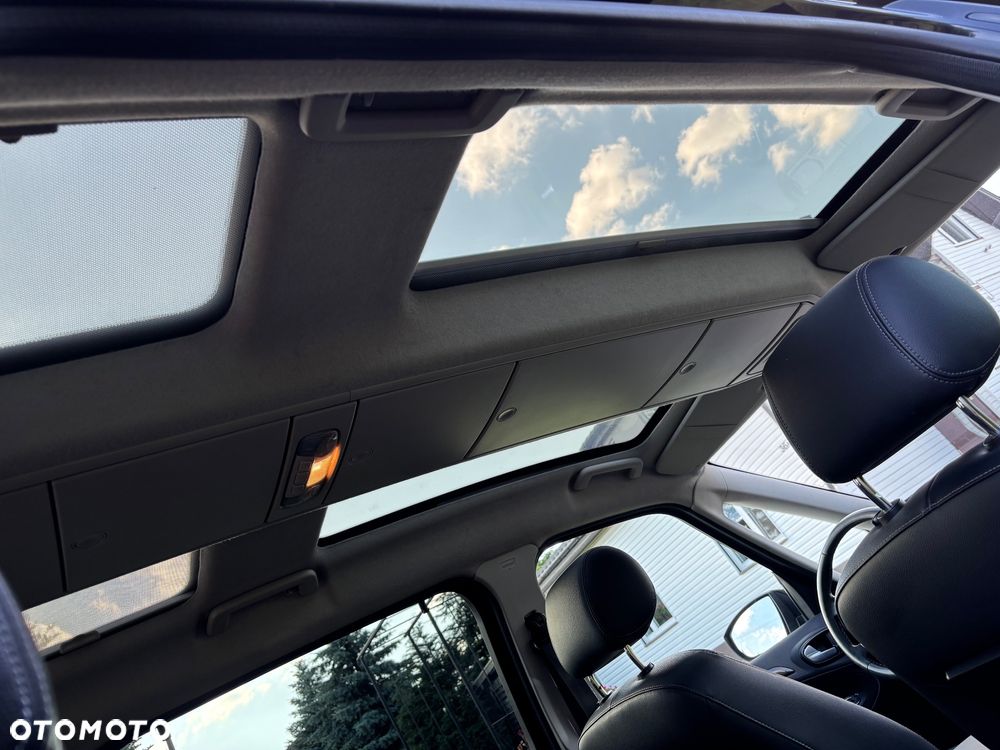 Ford Galaxy 2.0 TDCi Ghia - 2