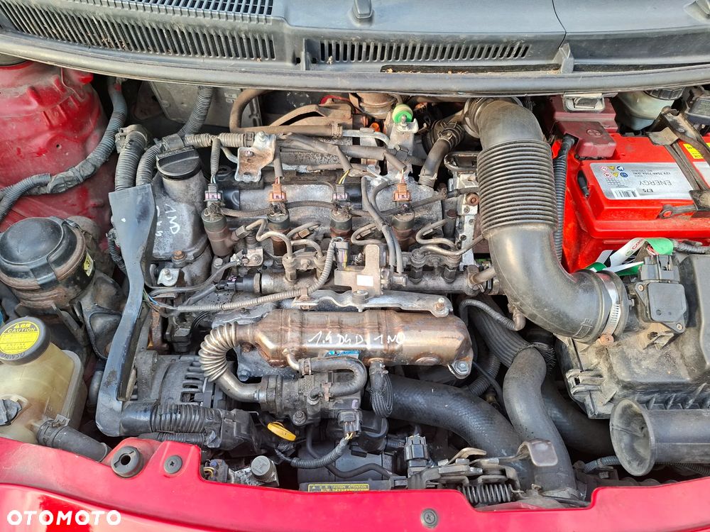 Toyota Yaris 1.4 D-4D Terra A/C - 9