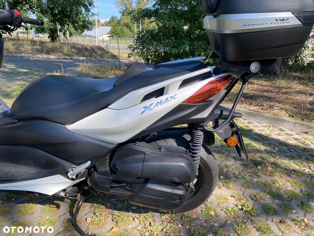 Yamaha X-max - 6
