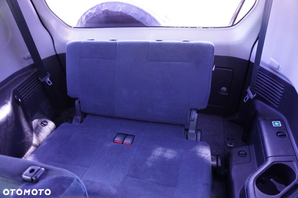 Mitsubishi Pajero 3.2 DID 7os (lea) - 11