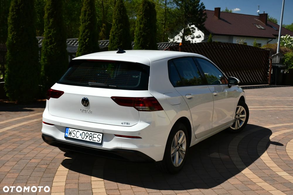 Volkswagen Golf 1.0 eTSI Life DSG - 11