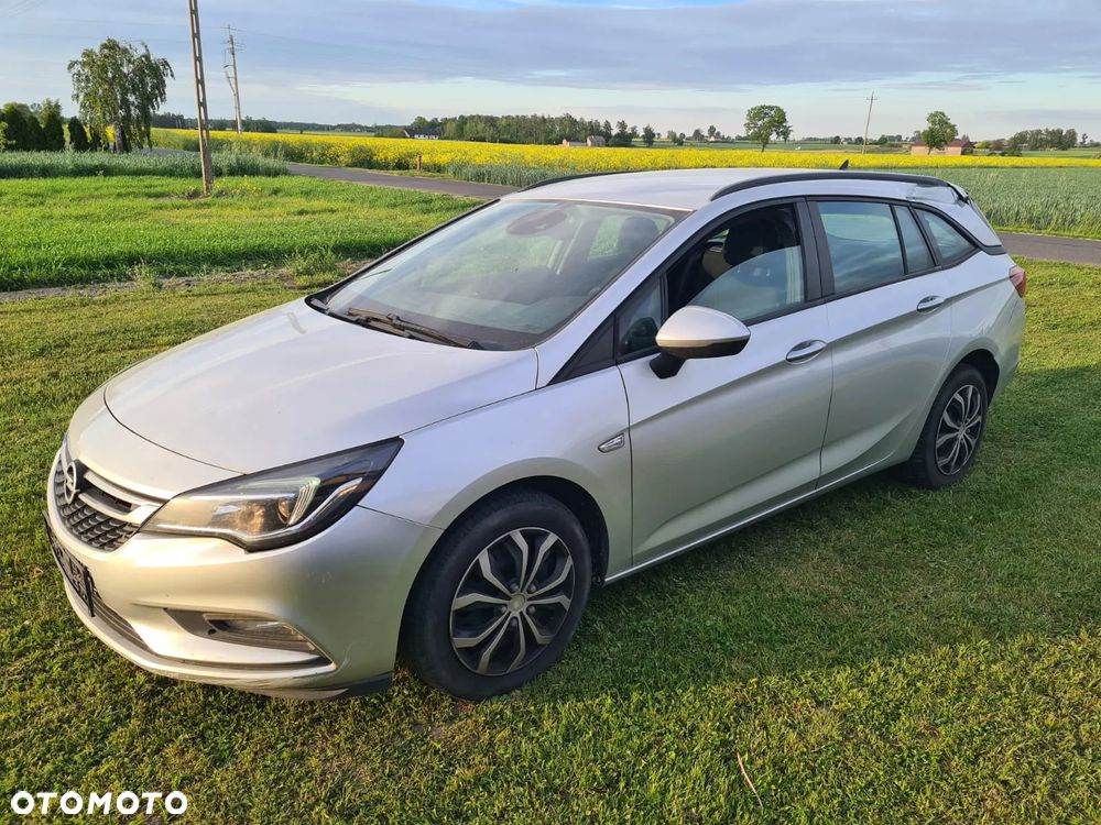 Opel Astra 1.6 CDTI DPF ecoFLEX TourerStart/Stop Edition - 1