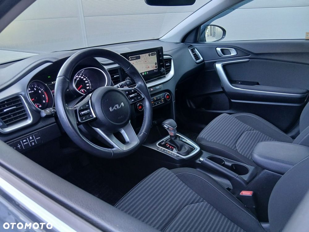 Kia Ceed 1.5 T-GDI M DCT - 10