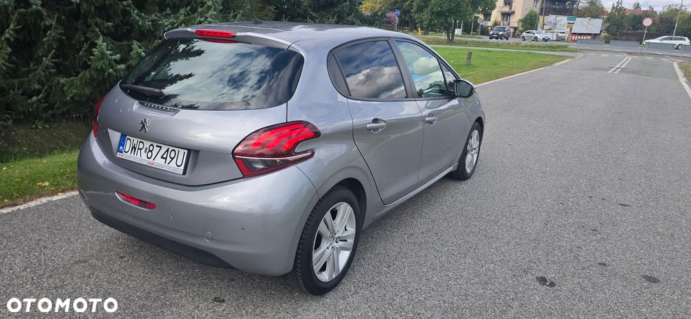 Peugeot 208 PureTech 82 Stop & Start Signature - 6