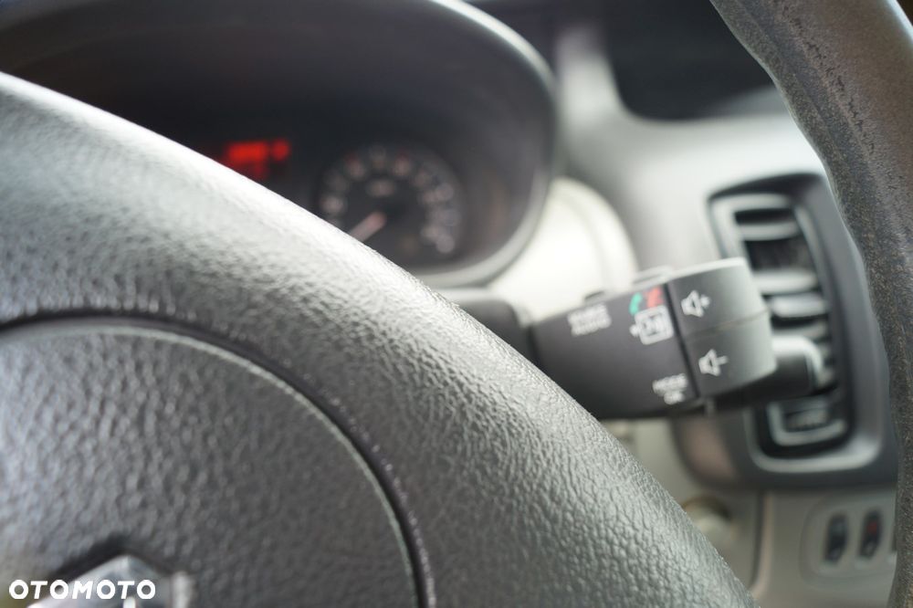 Renault Trafic - 16