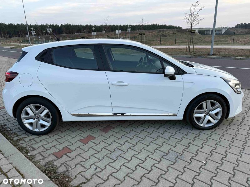 Renault Clio - 6