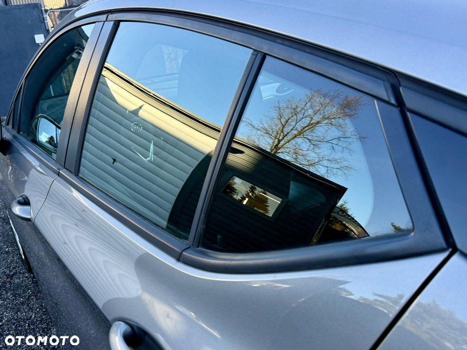 Opel Astra 1.4 Turbo Innovation - 12