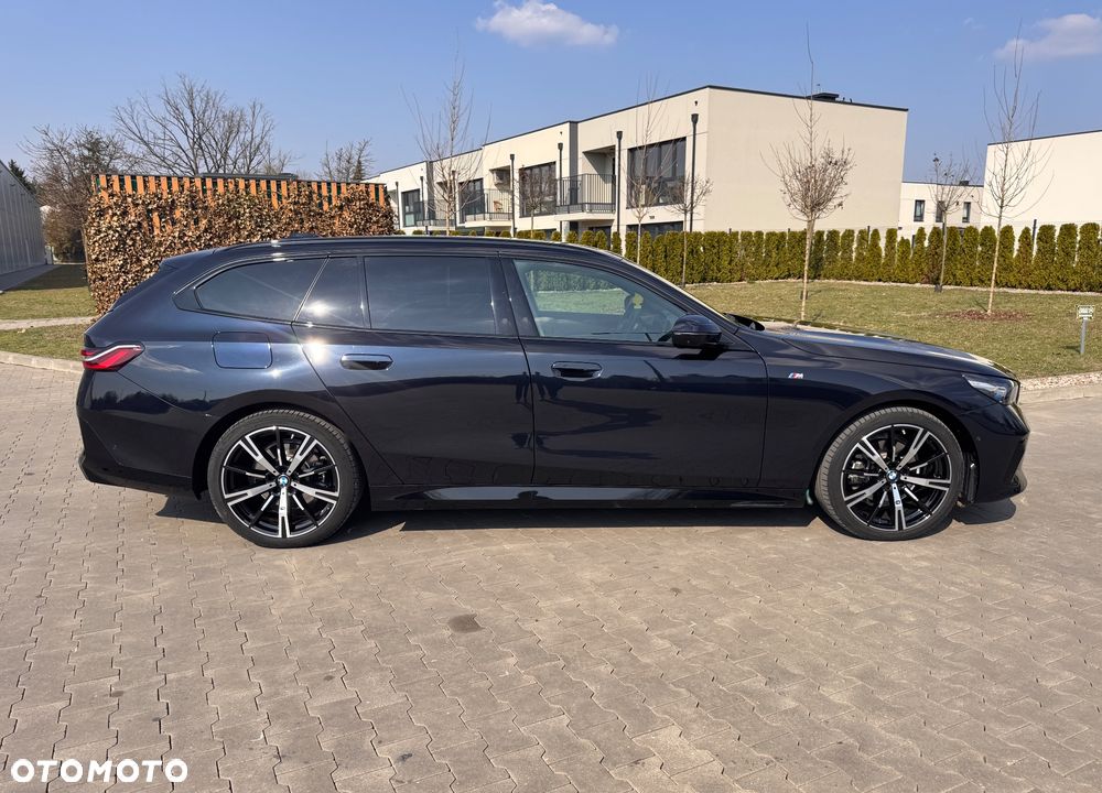 BMW Seria 5 520d xDrive - 5